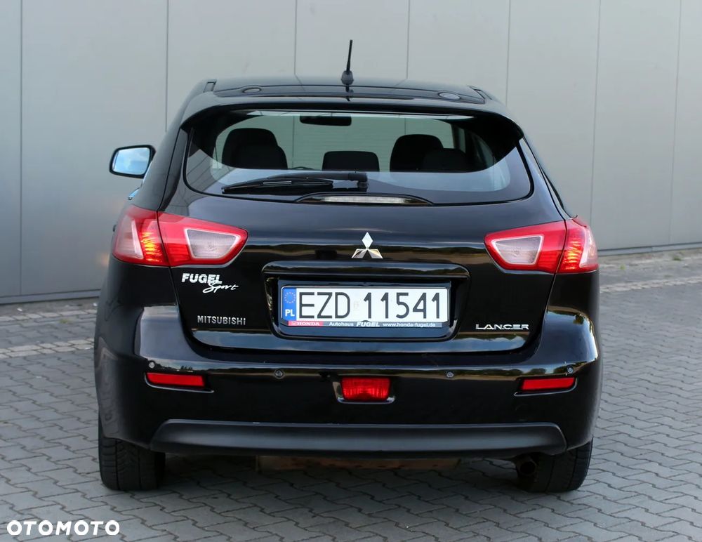 Mitsubishi Lancer 1.8 Intense - 11