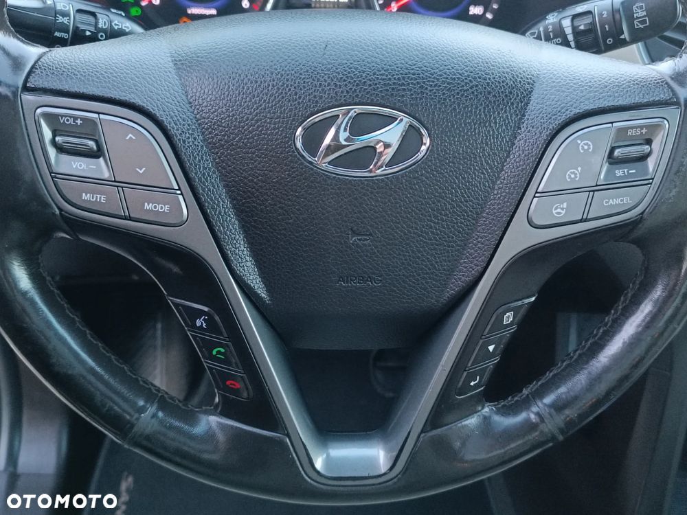 Hyundai Santa Fe 2.2 CRDI 4WD Automatik Premium - 25