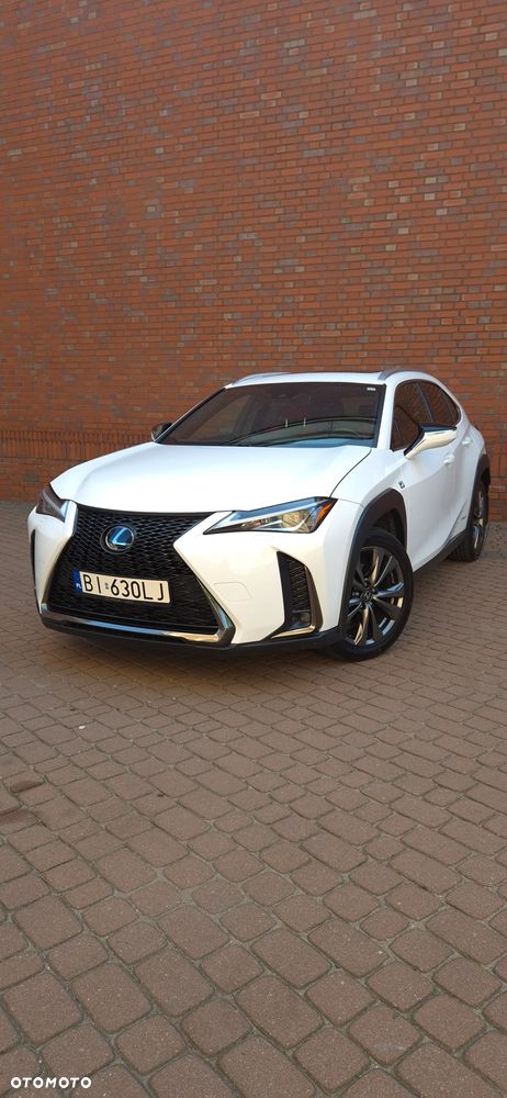Lexus UX - 1
