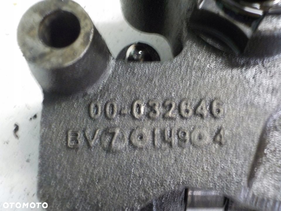 DAF XF 105 POPYCHACZE ZAWORÓW KLAWIATURA - 3