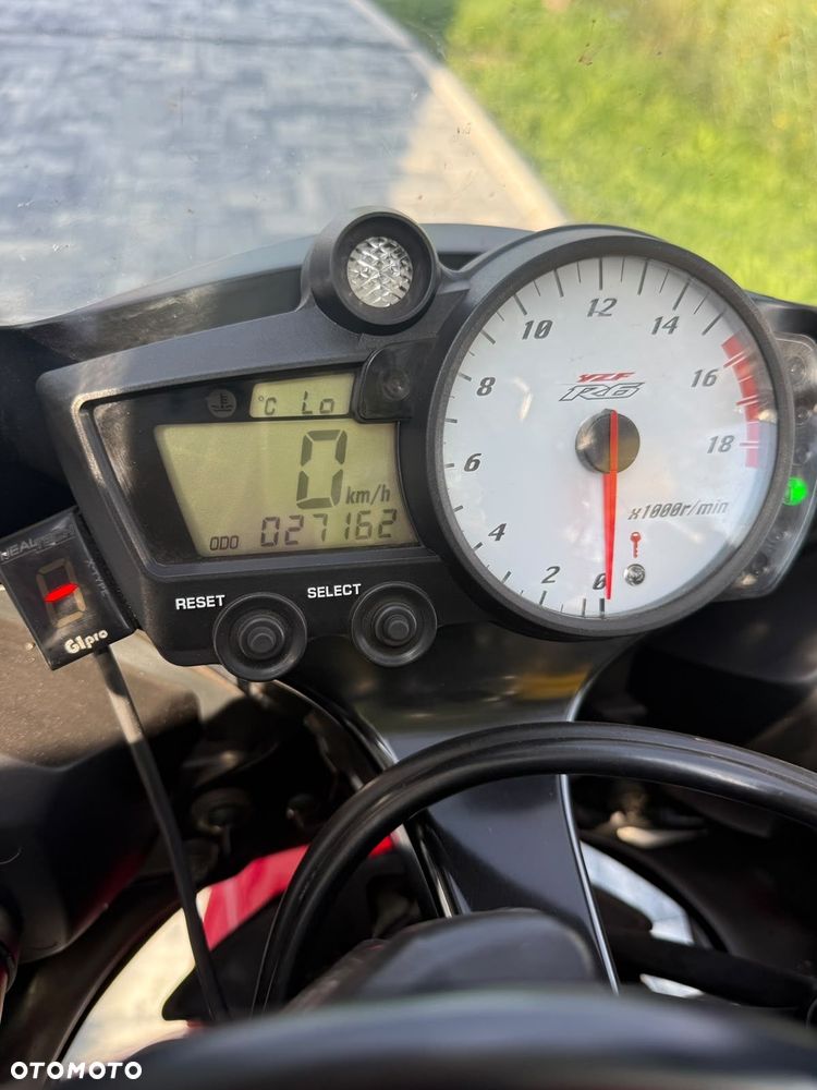 Yamaha YZF - 3