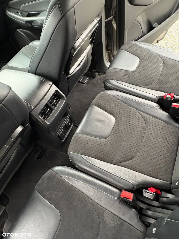 Ford S-Max 2.0 EcoBlue Titanium - 13