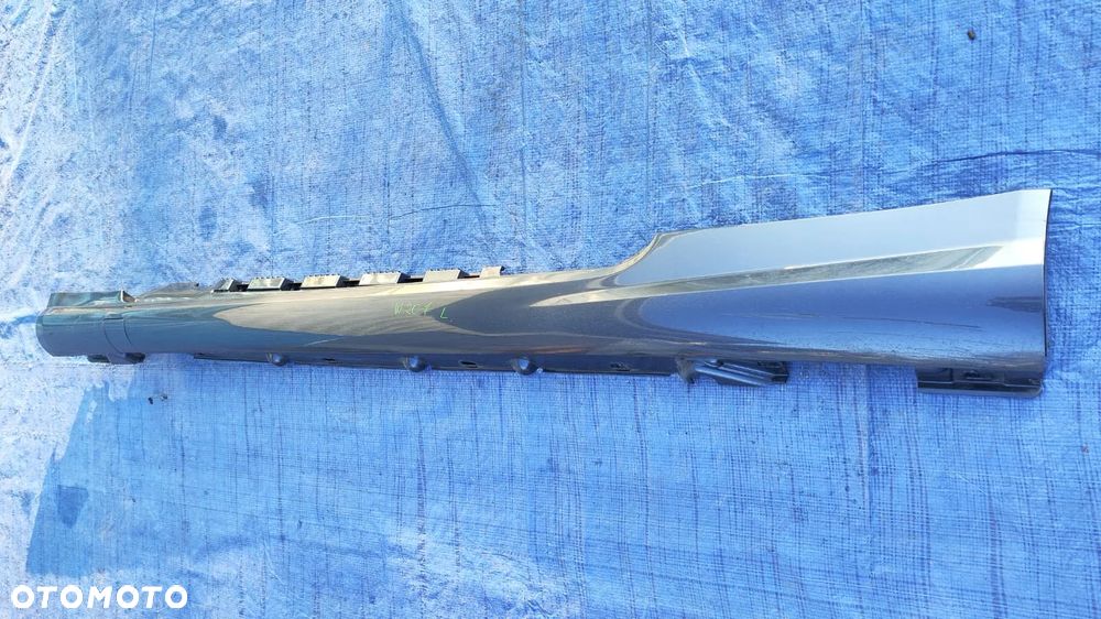 LISTWA NAKŁADKA PROGOWA PRÓG LEWY KOLOR C755 755 A2076901740 MERCEDES W207 AMG - 1