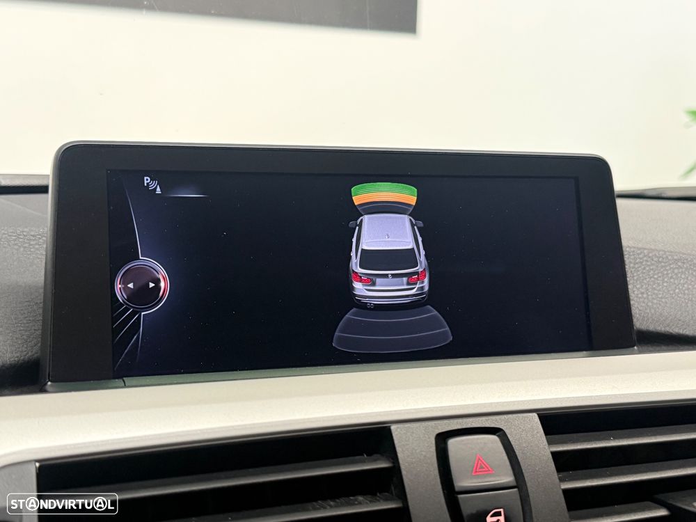 BMW 320 d Efficient Dynamics Edition Blue Perf. Luxury Line - 15