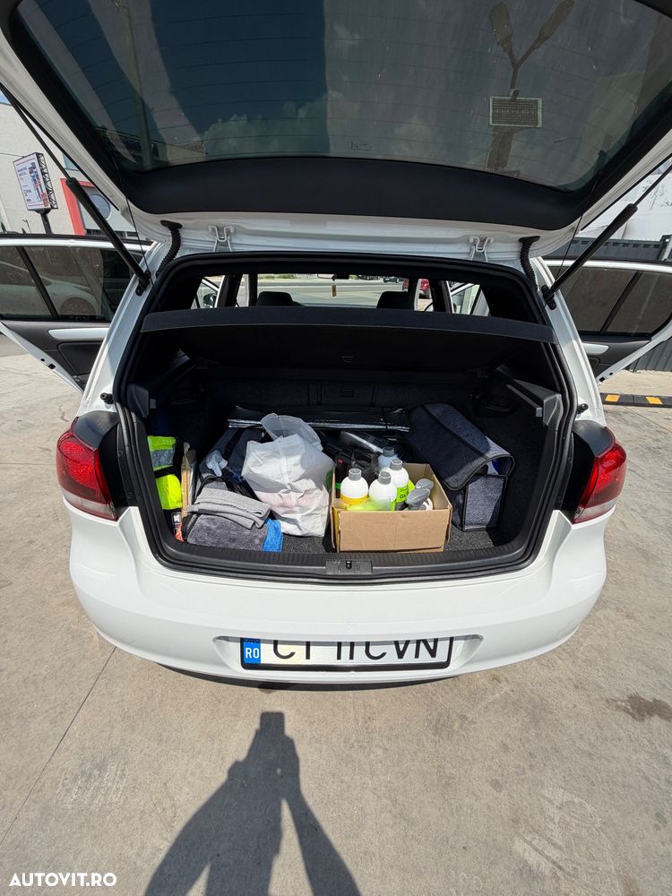 Volkswagen Golf 2.0 TDI Highline 4Motion - 11