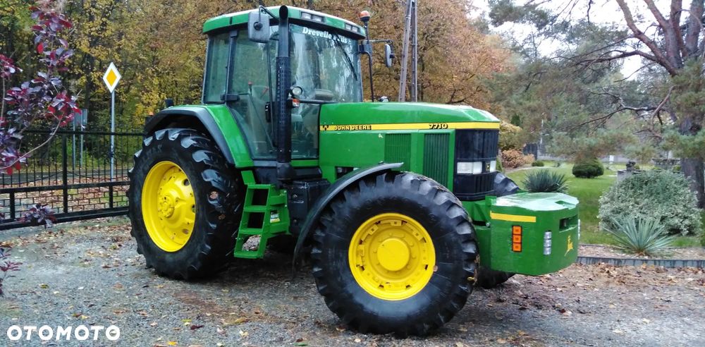 John Deere 7710 - 6