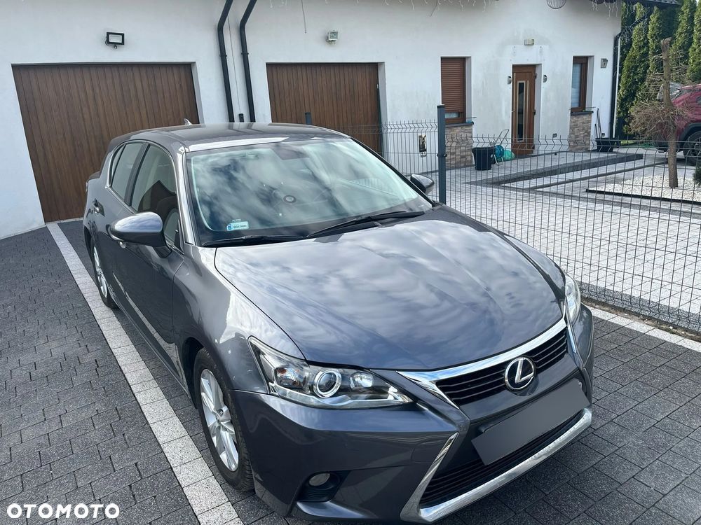 Lexus CT 200h Prestige - 1