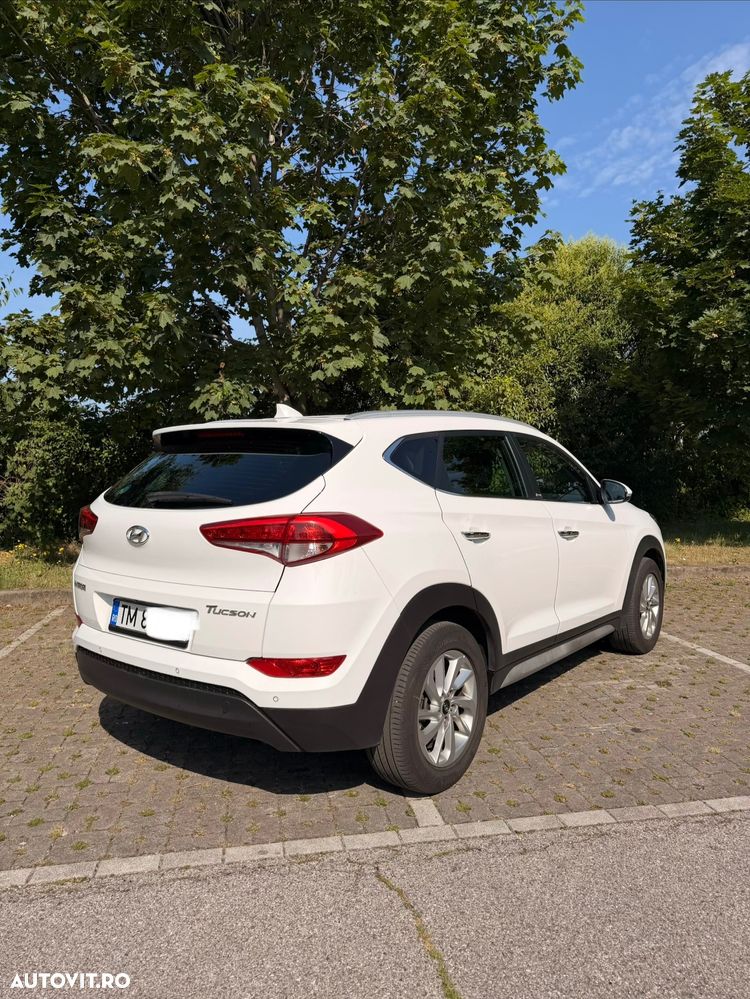 Hyundai Tucson 1.6 CRDi 4WD 7DCT Style - 6