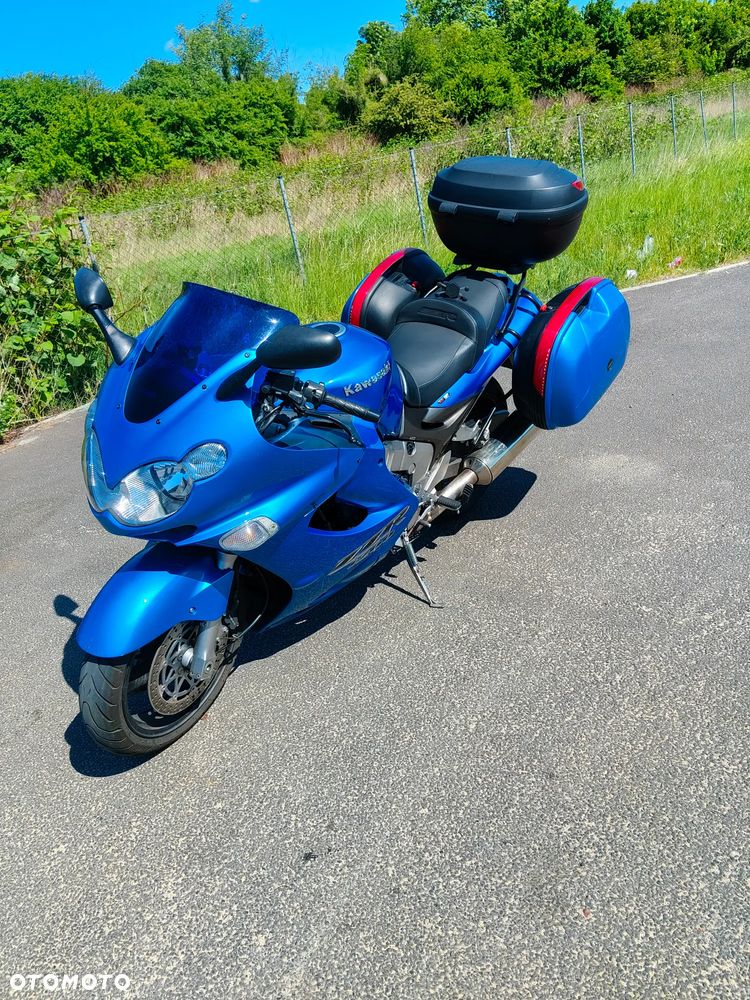 Kawasaki ZZR - 9