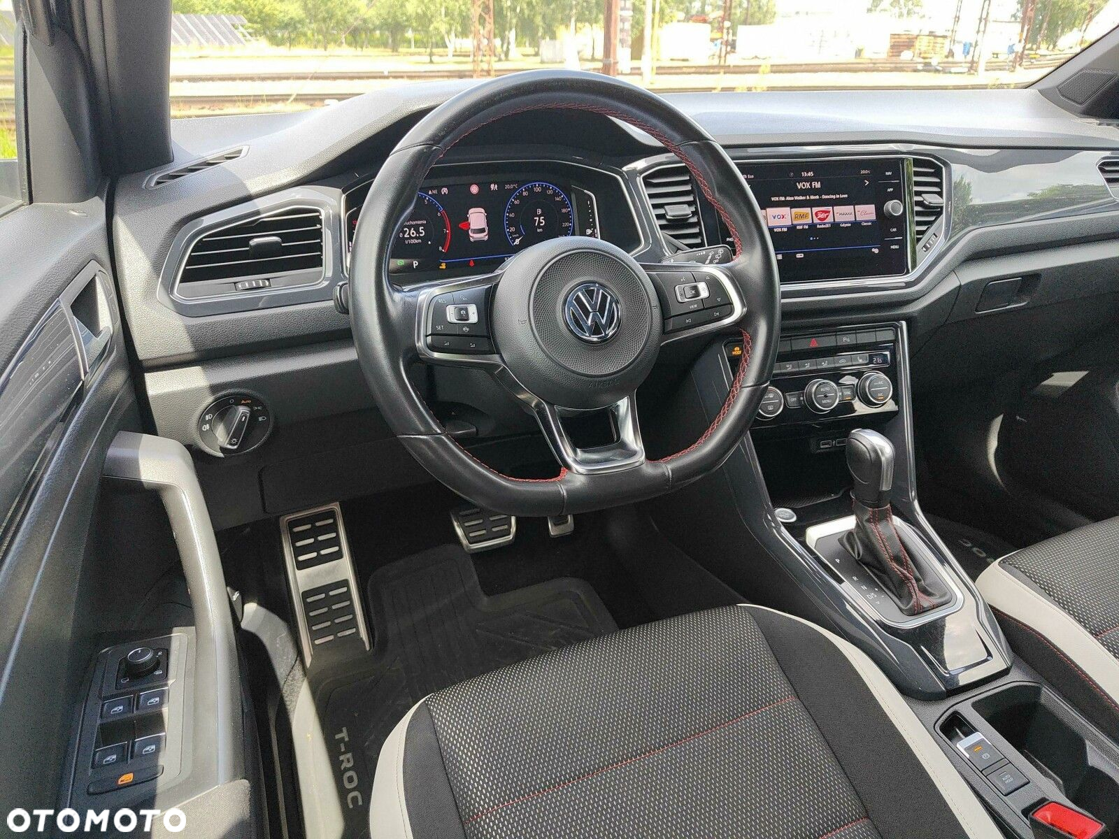 Volkswagen T-Roc 1.5 TSI ACT Premium DSG - 11