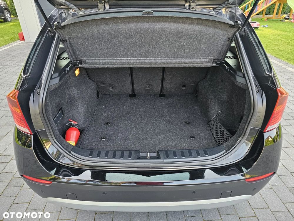 BMW X1 sDrive18d - 14