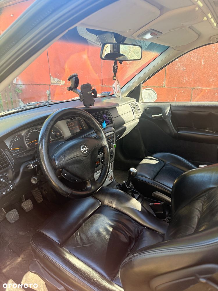 Opel Vectra - 6