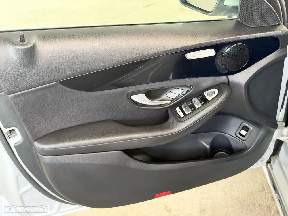 Mercedes-Benz C 300 d Station 9G-TRONIC Avantgarde - 12