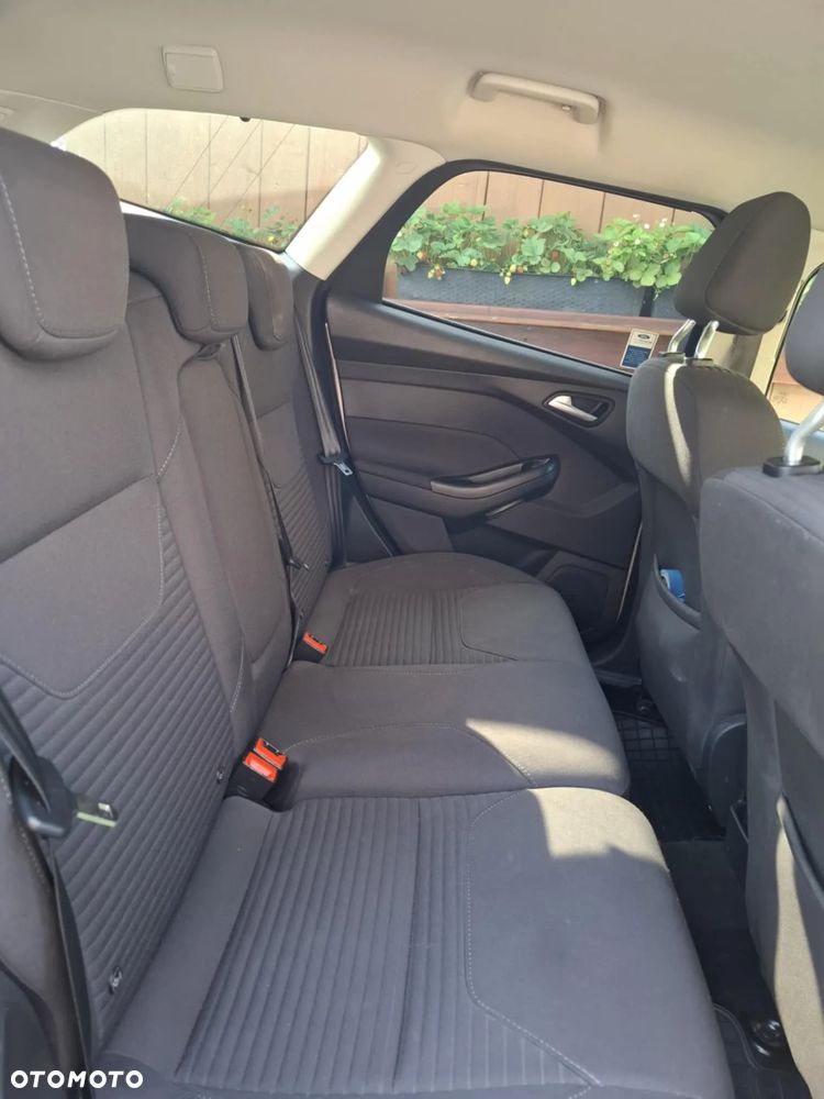 Ford Focus 2.0 TDCi Titanium ASS - 17