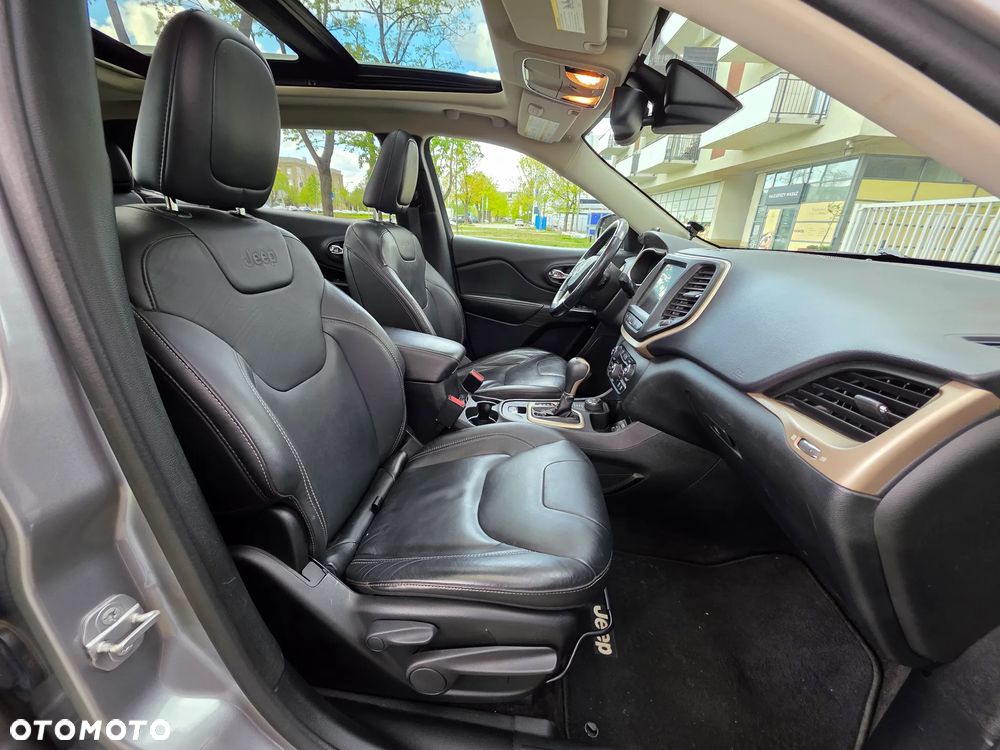 Jeep Cherokee 3.2 V6 Pentastar Active Drive I Automatik Limited - 37