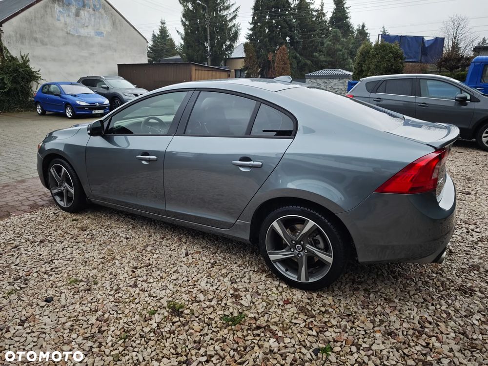Volvo S60 T5 Drive-E Dynamic Edition (Momentum) - 7