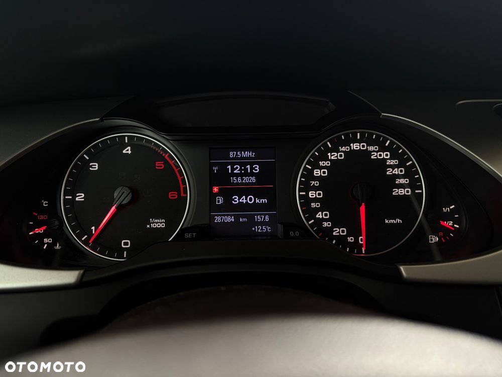 Audi A4 Avant 2.0 TDI - 9