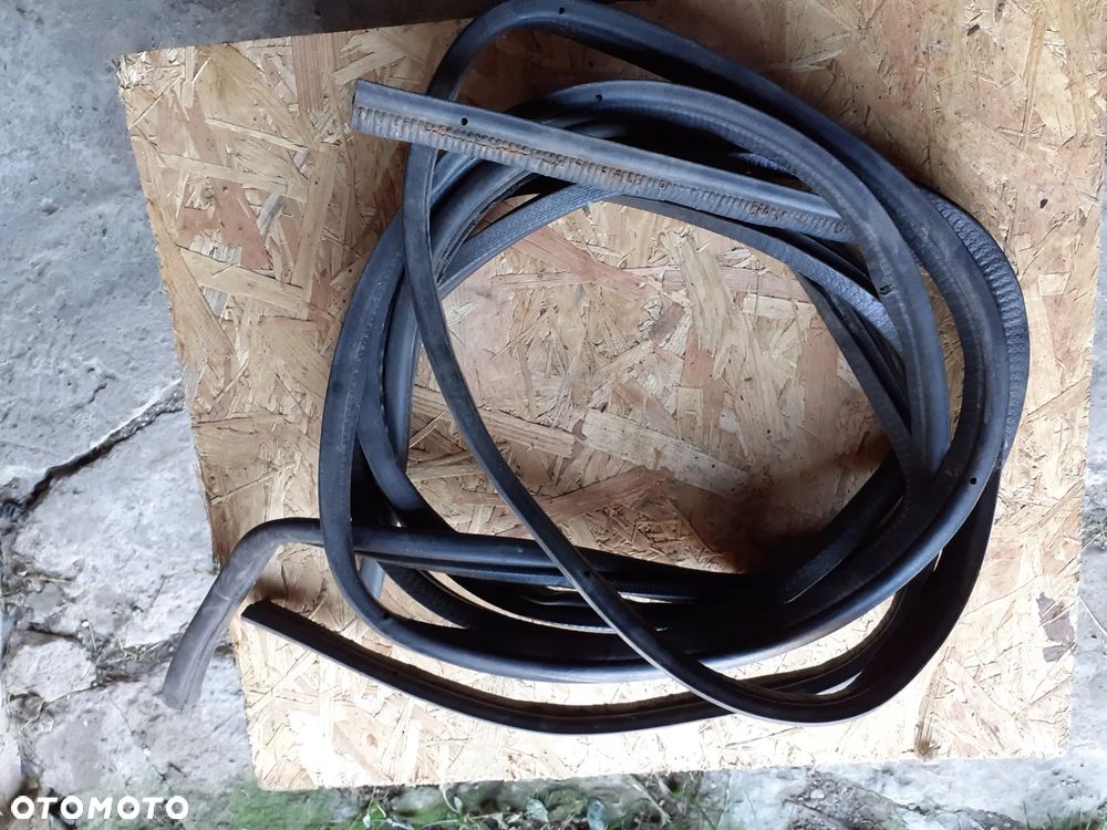 12008 Uszczelki drzwi komplet AIXAM A741 - 1