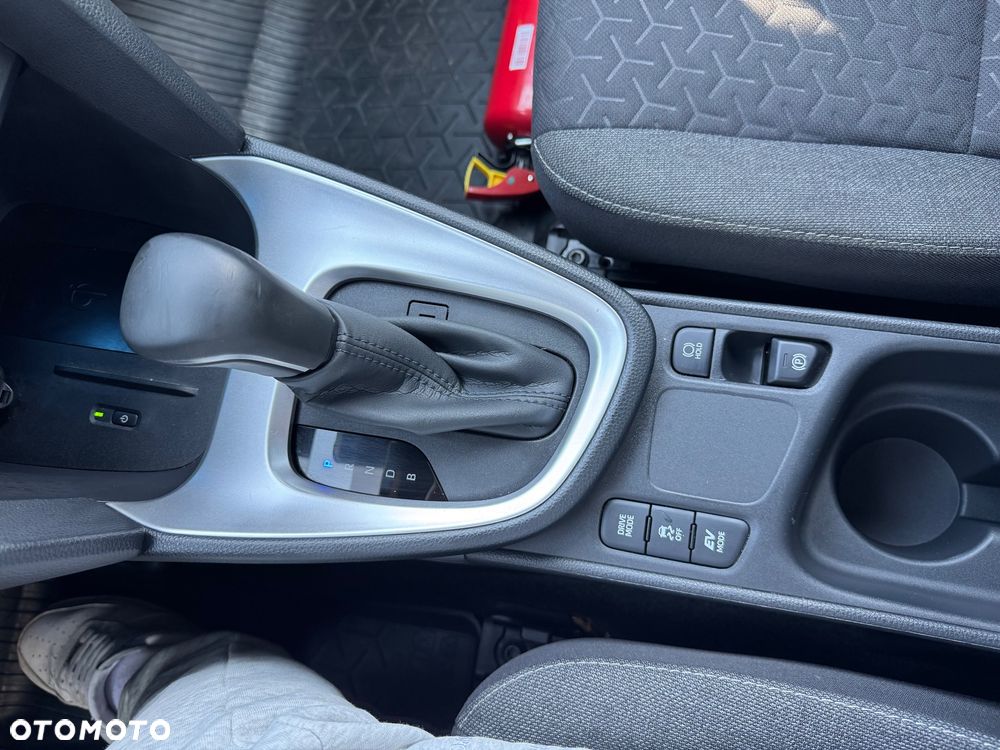 Toyota Yaris Cross Hybrid 1.5 Style - 26