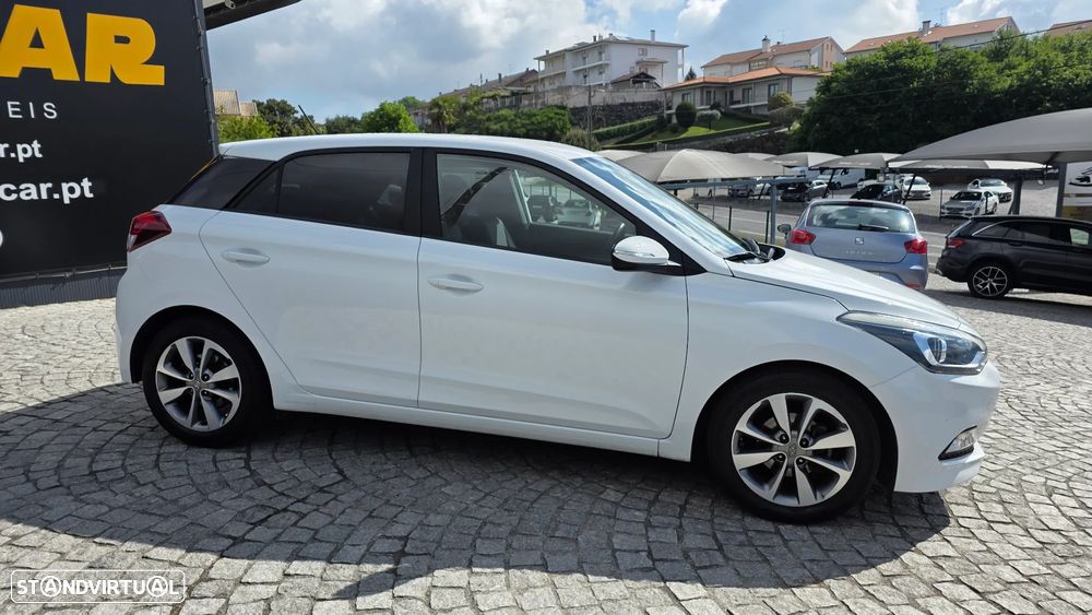 Hyundai i20 1.2 Comfort - 13