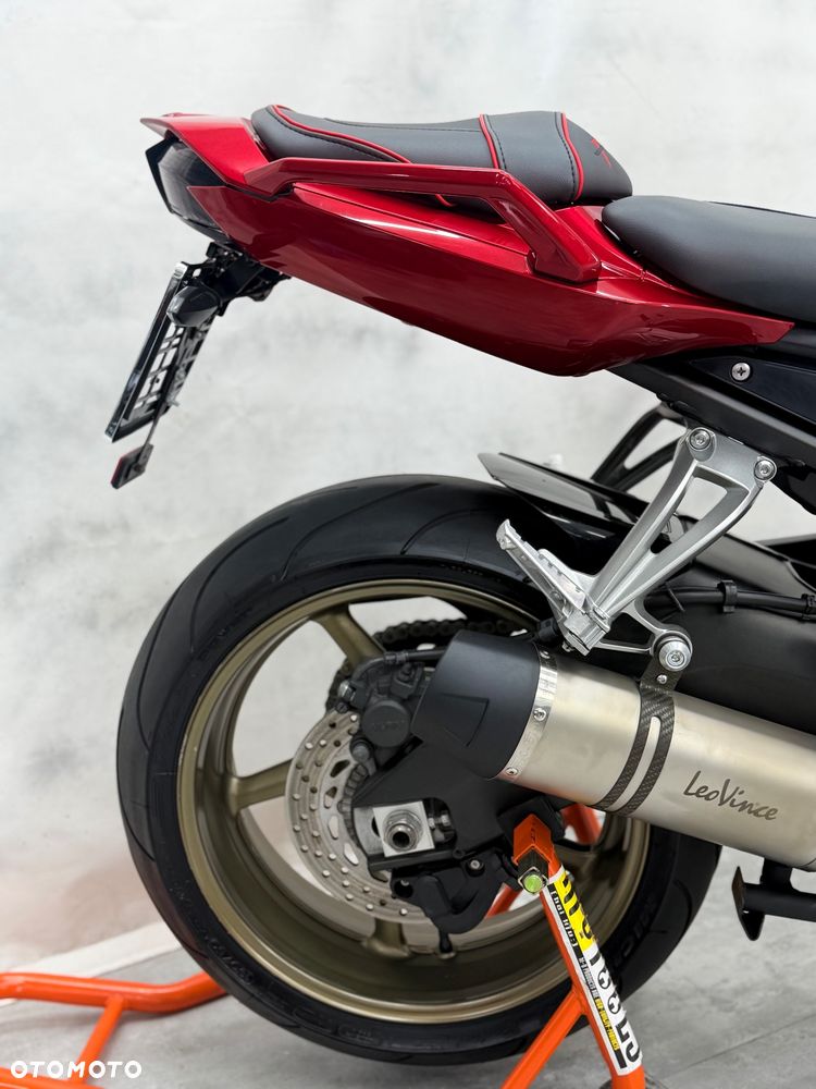 Yamaha FZ - 10