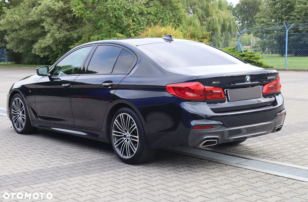 BMW Seria 5 530d xDrive M Sport sport - 7