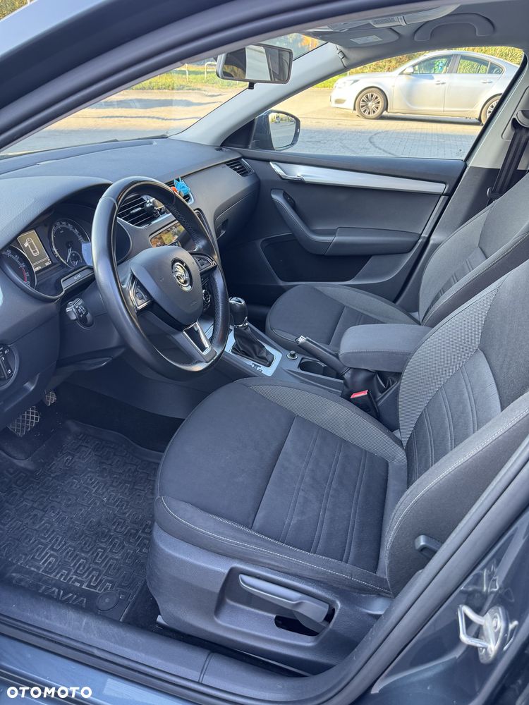 Skoda Octavia 2.0 TDI Ambition DSG EU6 - 14