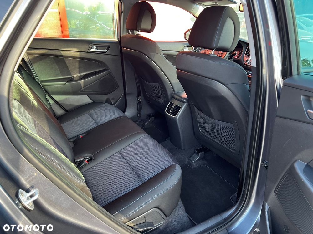 Hyundai Tucson blue 1.6 GDi 2WD Passion - 18