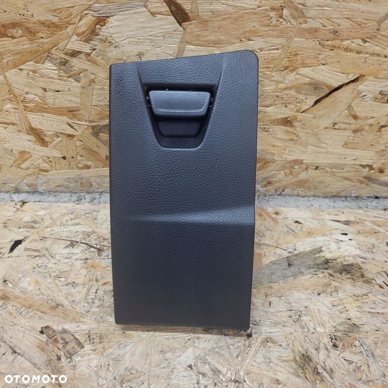 FORD FOCUS MK3 11-18r KOMBI HB SCHOWEK KONSOLI MAŁY - 1