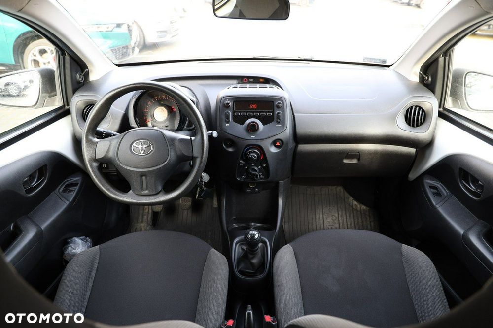 Toyota Aygo - 24