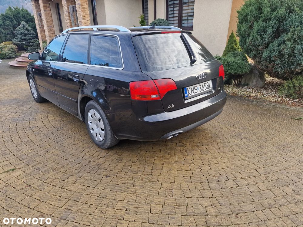 Audi A4 Avant 2.0 TDI - 7