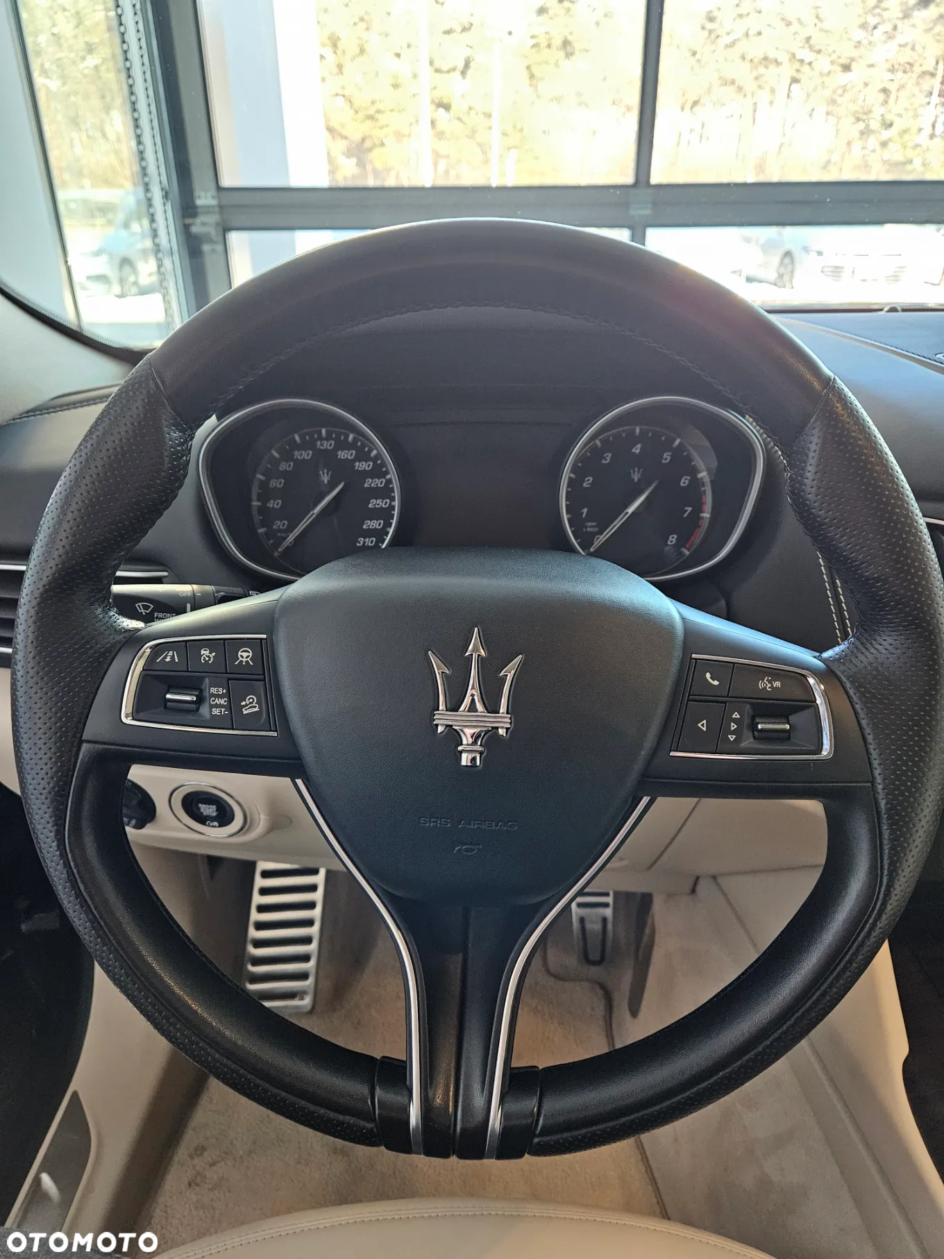 Maserati Levante S Granlusso - 13