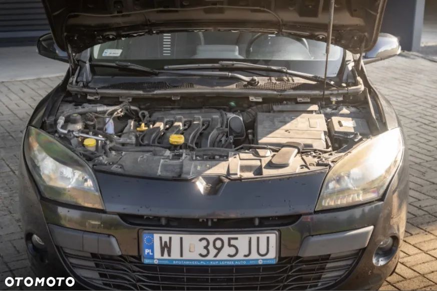 Renault Megane 1.6 16V Authentique - 6