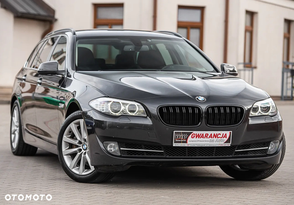 BMW Seria 5 535d Touring Luxury Line