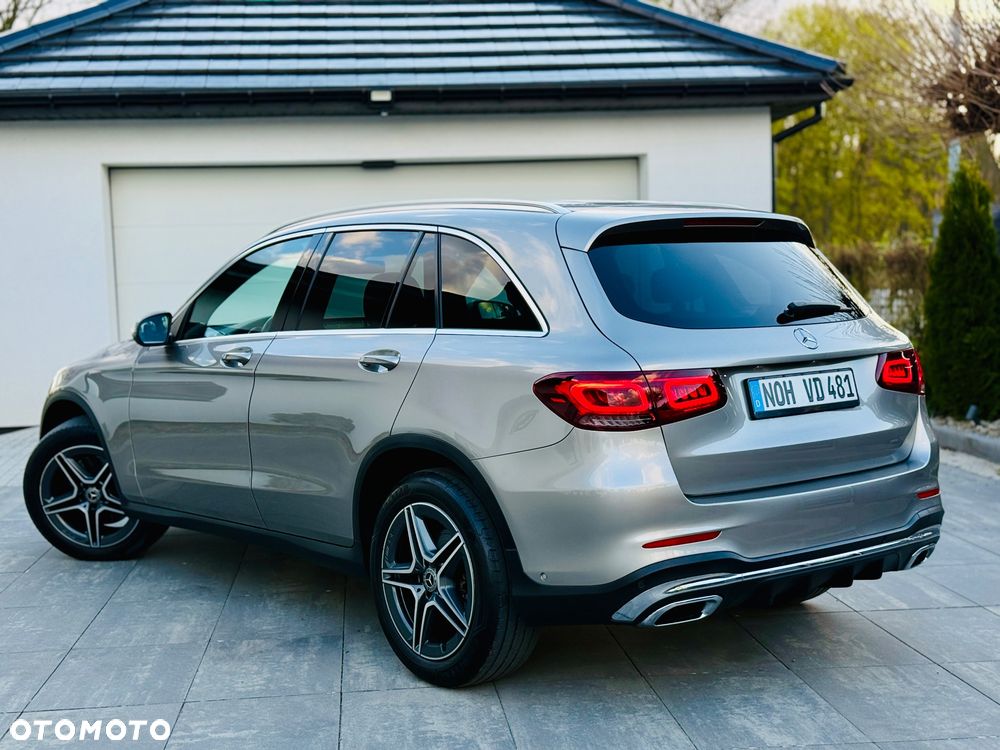 Mercedes-Benz GLC 200 4Matic 9G-TRONIC AMG Line Plus - 3
