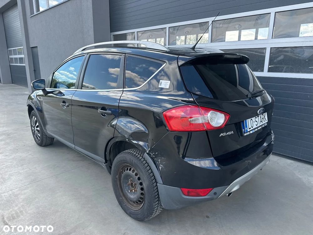 Ford Kuga 2.0 TDCi Titanium - 4
