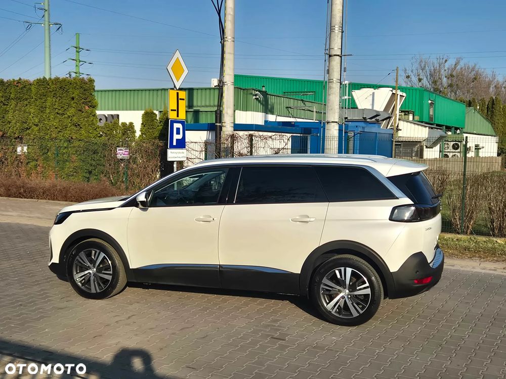 Peugeot 5008 - 13