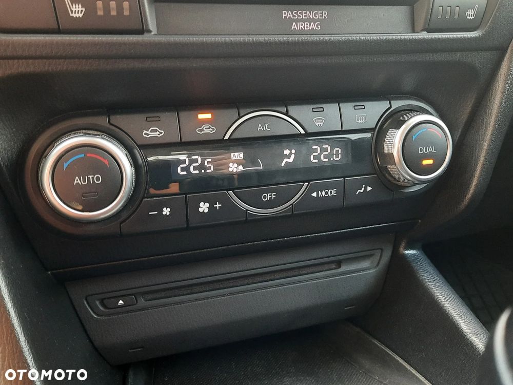 Mazda 3 SKYACTIV-G 120 Exclusive-Line - 25