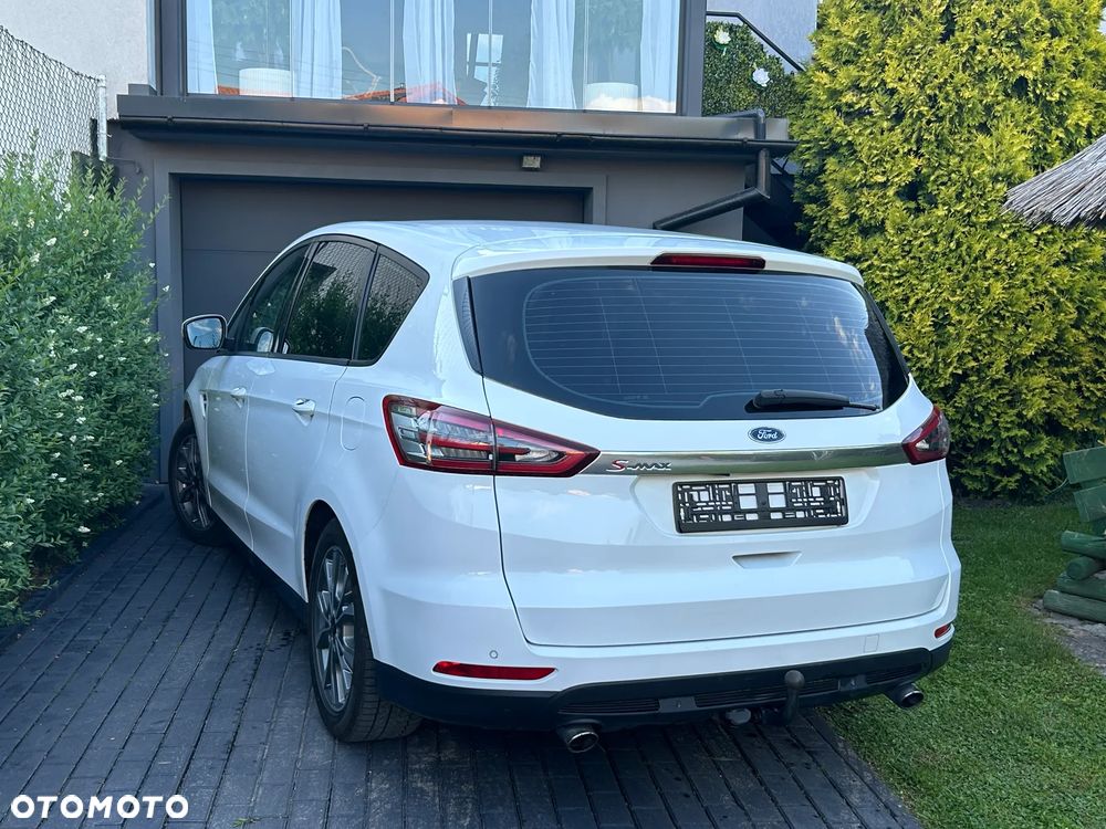 Ford S-Max 2.0 TDCi Titanium - 18