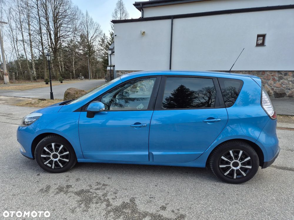 Renault Scenic 1.6 16V 110 TomTom Edition - 11