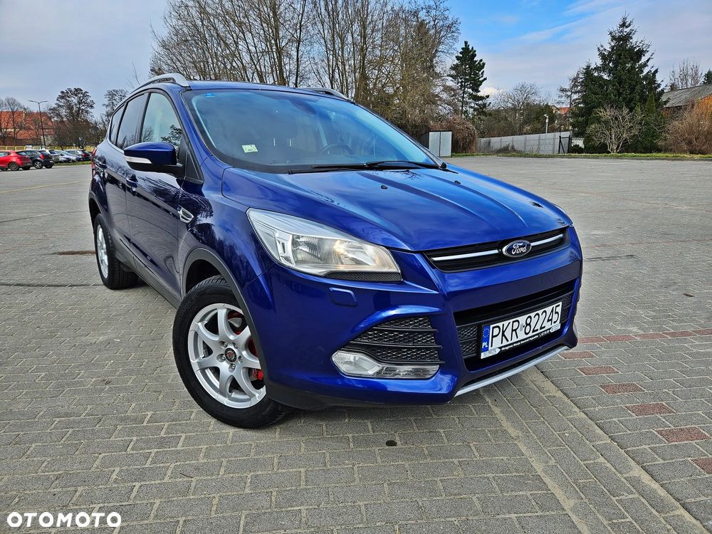 Ford Kuga 1.6 EcoBoost 2x4 Titanium - 3