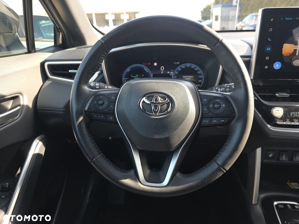 Toyota Corolla Cross - 14