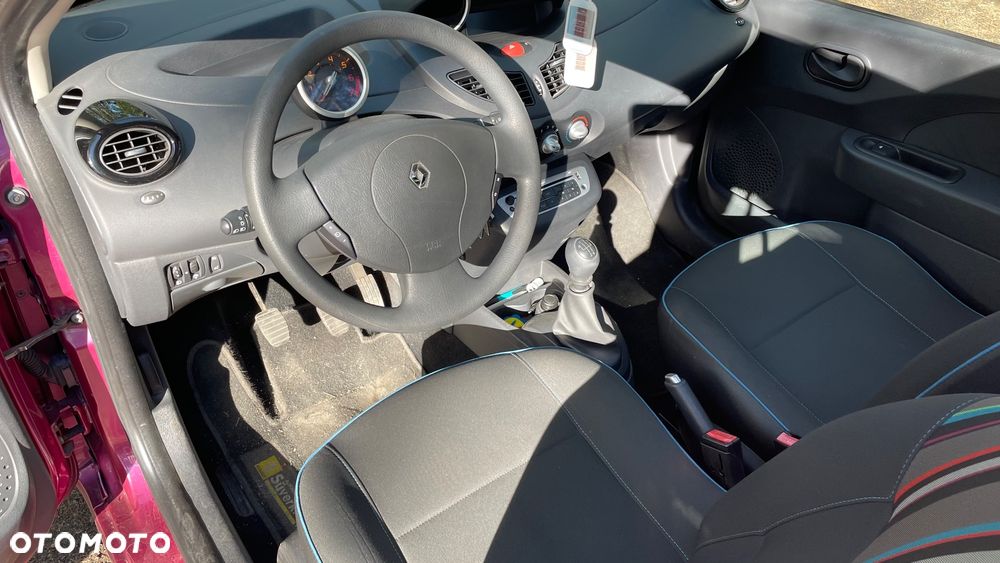 Renault Twingo 1.2 LEV 16V 75 eco2 - 16