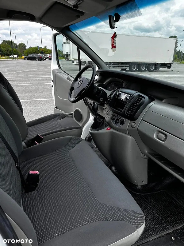 Opel Vivaro L2H1 2.9t - 6