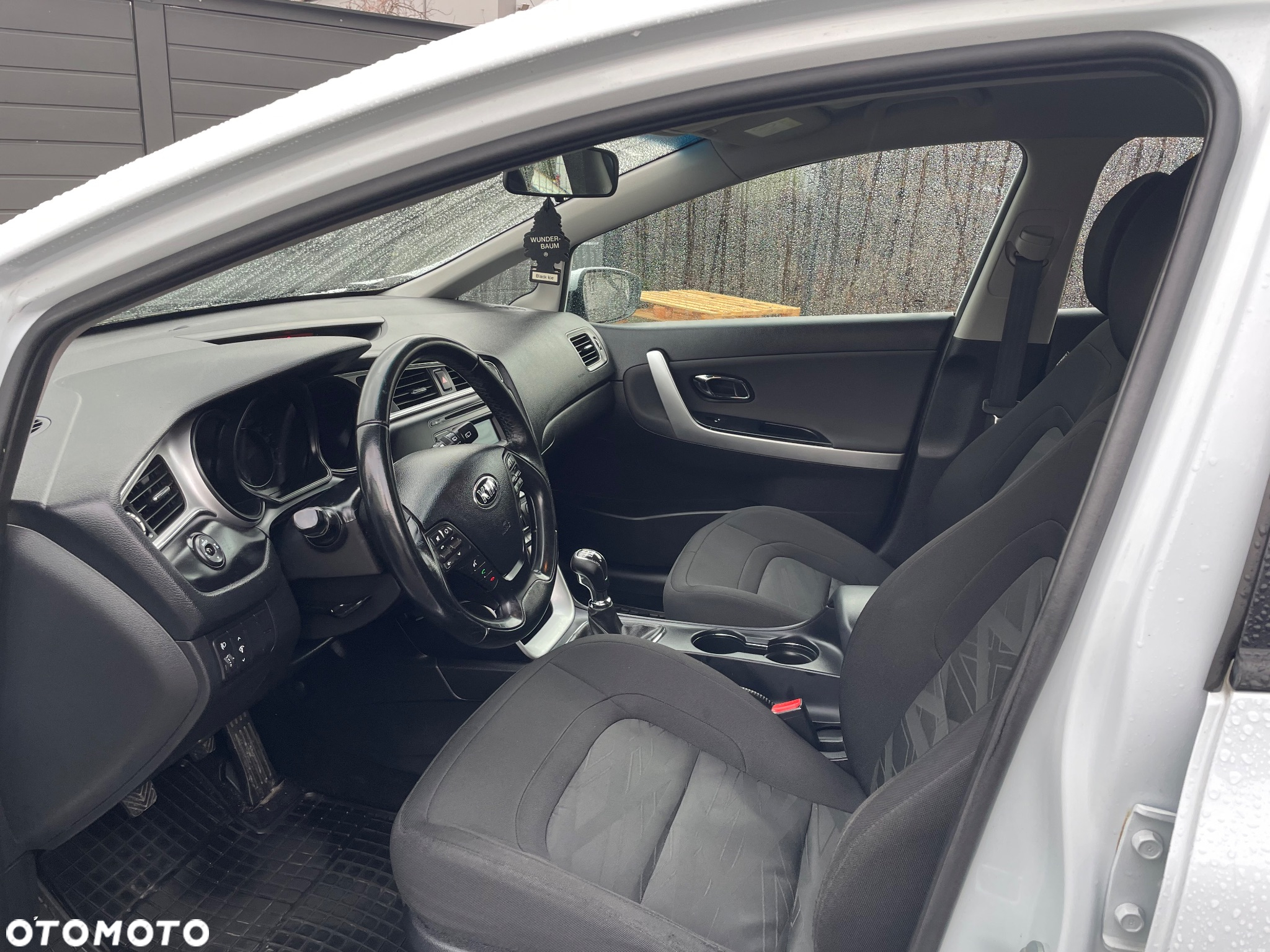 Kia Ceed - 5