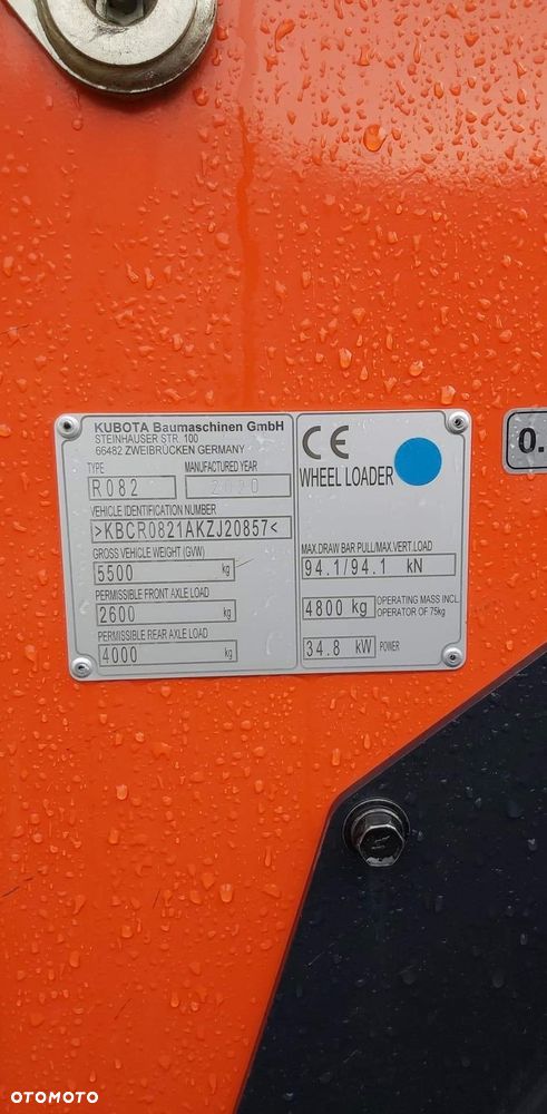 Kubota R082 - 11