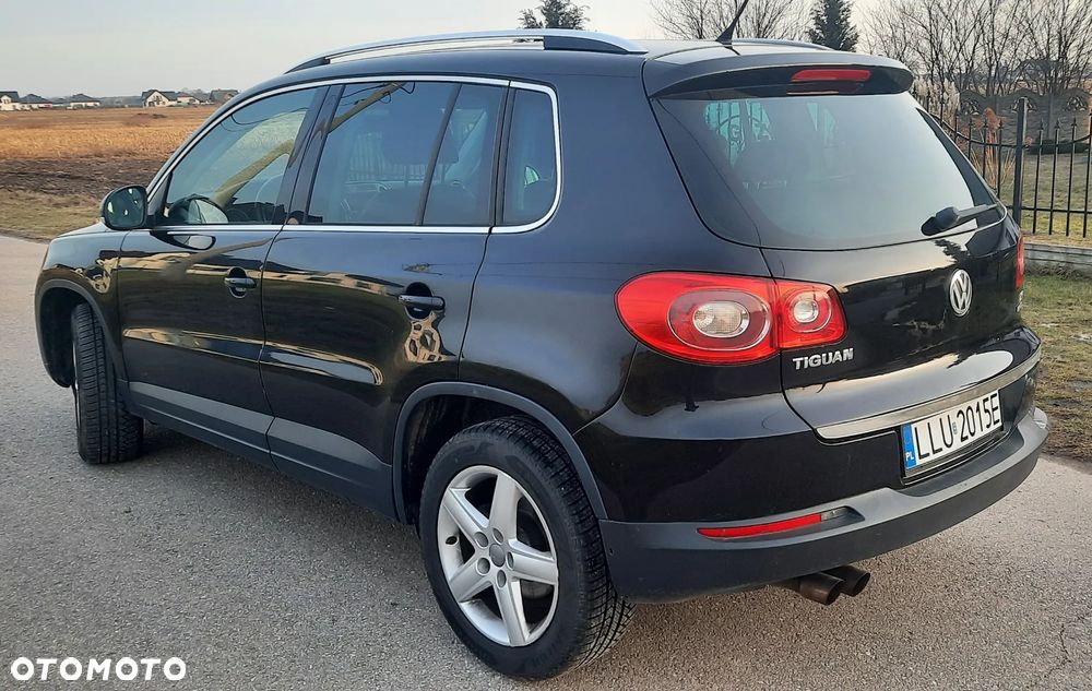 Volkswagen Tiguan 1.4 TSI BlueMotion Technology Exclusive - 8