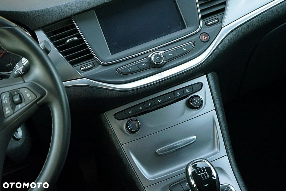 Opel Astra - 22