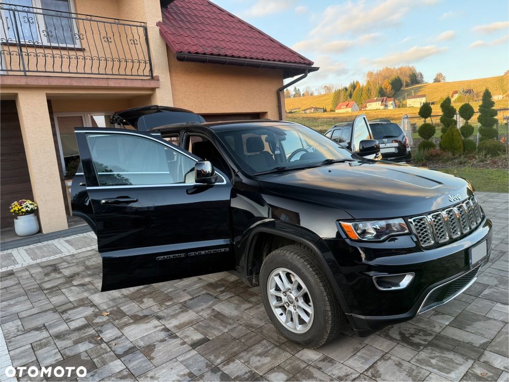 Jeep Grand Cherokee - 35
