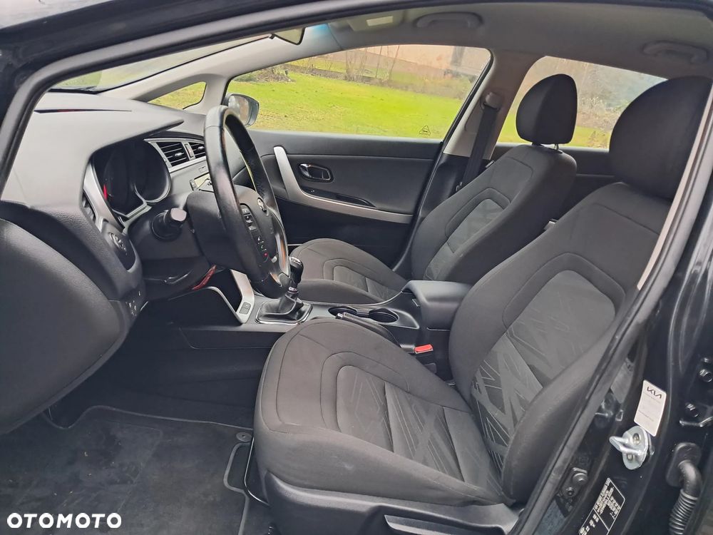 Kia Ceed 1.4 CVVT Attract - 16